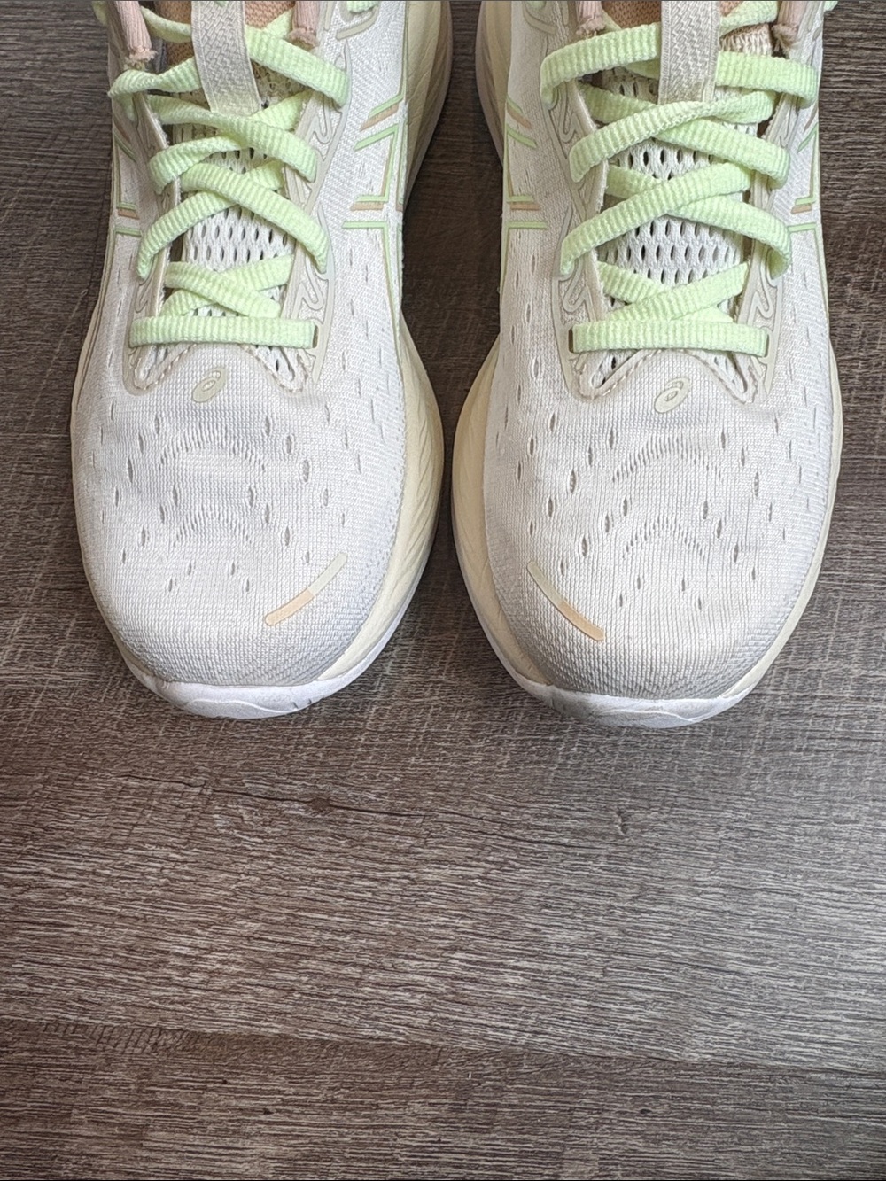 ASICS Gel-Cumulus 26 Running Shoes Women’s 9.5 Cream/Mint Athletic - Picture 3 of 10